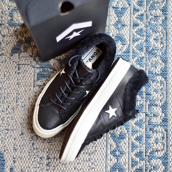 NWOT Converse One Star Ox Black Leather Faux Fur Sneakers 8 - Picture 7 of 9